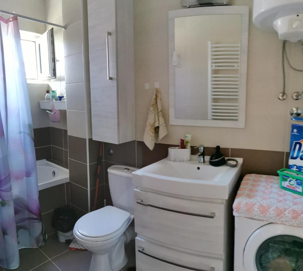 Lux Apartman Lena Belgrado Exterior foto